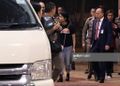 رهف محمد القنون خلال مغادرتها مطار بانكوك في 7 يناير 2019 1.jpg